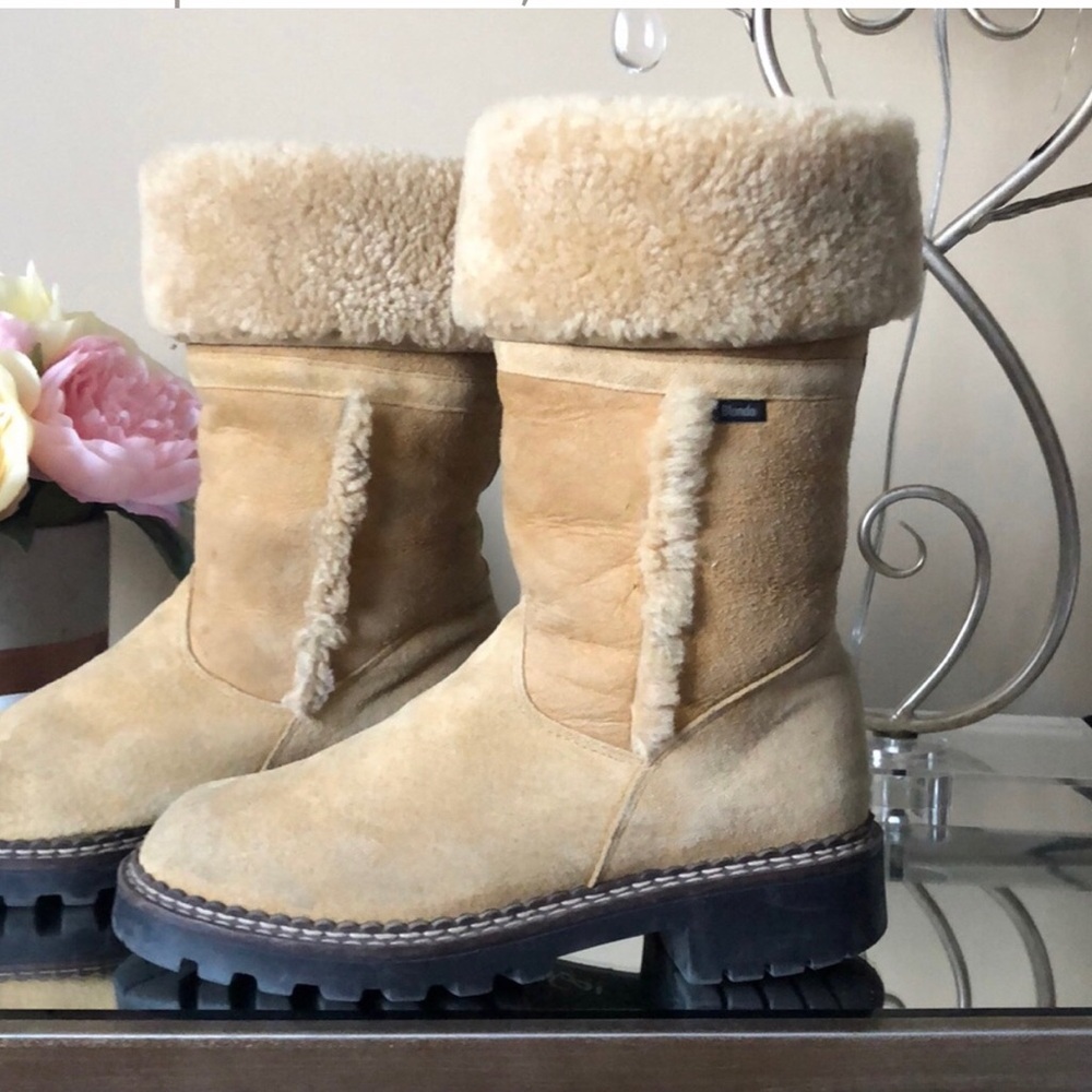 BLONDO Suede Shearling Boots